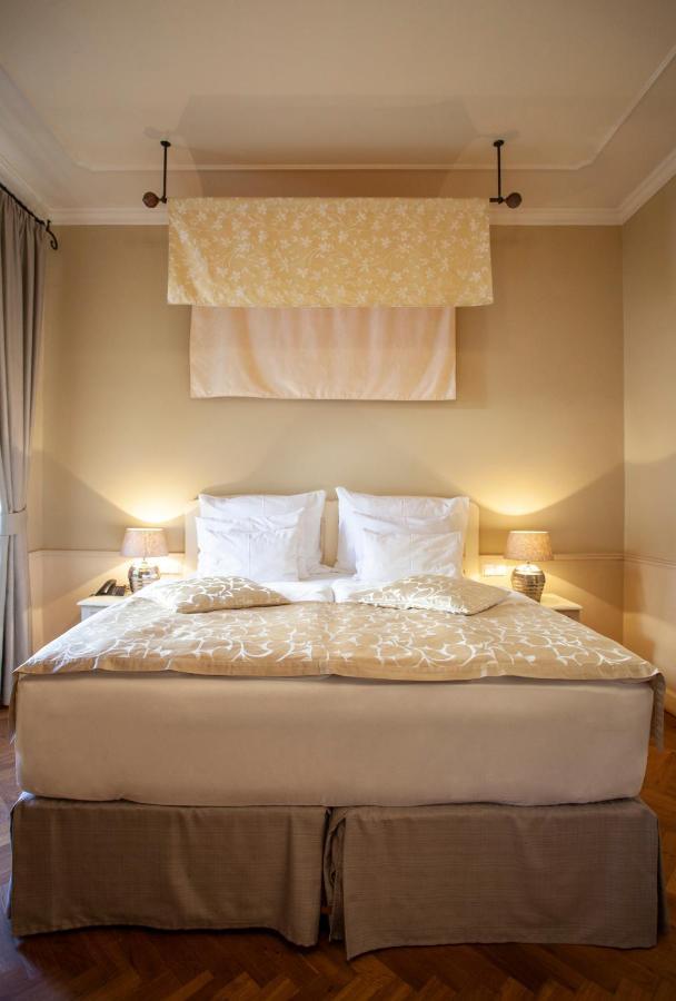 Boutique Hotel Nautilus Табор Экстерьер фото