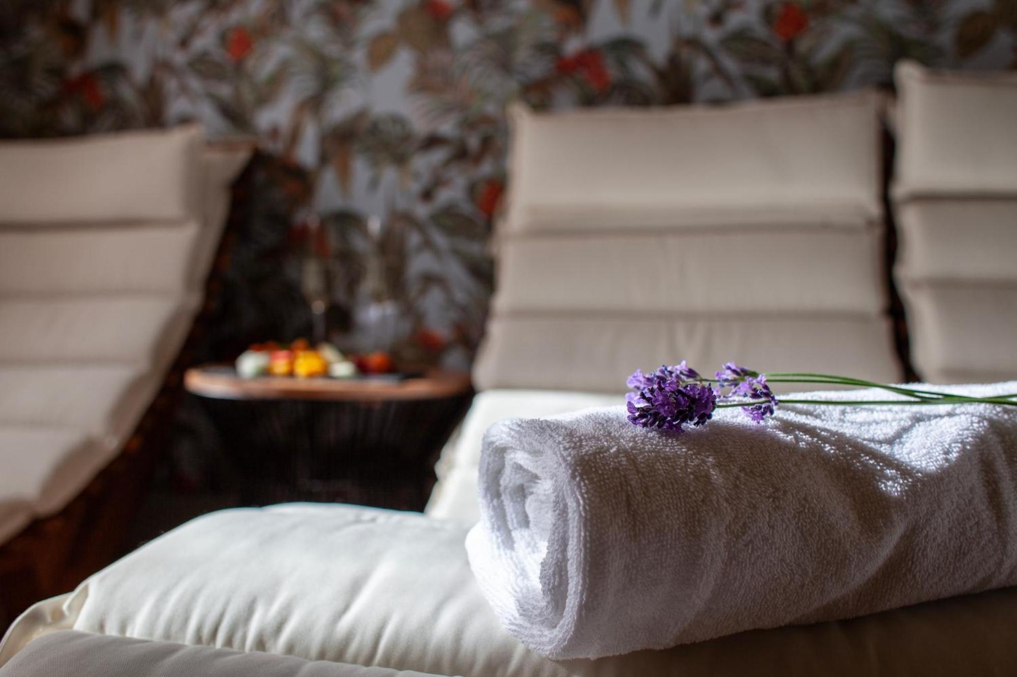 Boutique Hotel Nautilus Табор Экстерьер фото
